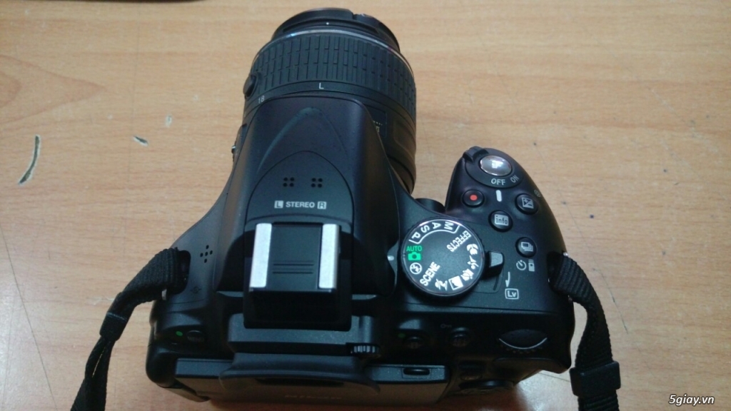 Canon D5200 mới 99,9% đi kèm lens NIKKOR 18-55 và lens NIKKOR 55-200.. - 3