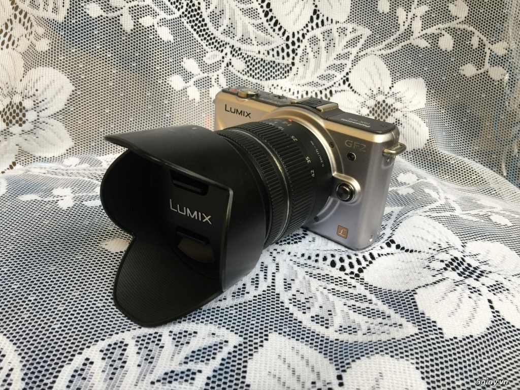 Panasonic GF2 và lens kit 14-42mm