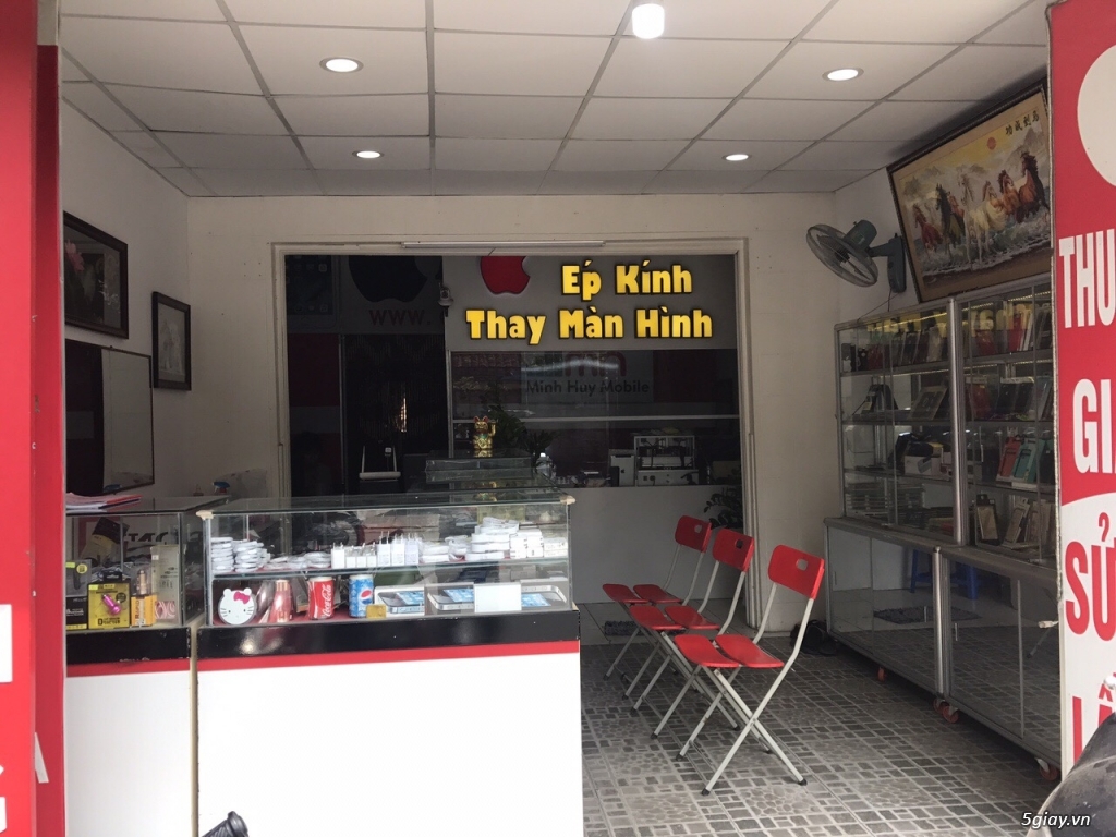 ép kính iphone lấy liền tại gò vấp