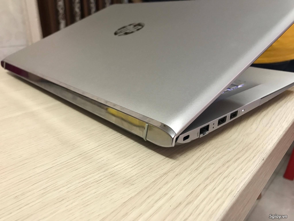 Laptop HP I7 6572M. Ram 8G. Card 3G. BH 1 Năm - 2