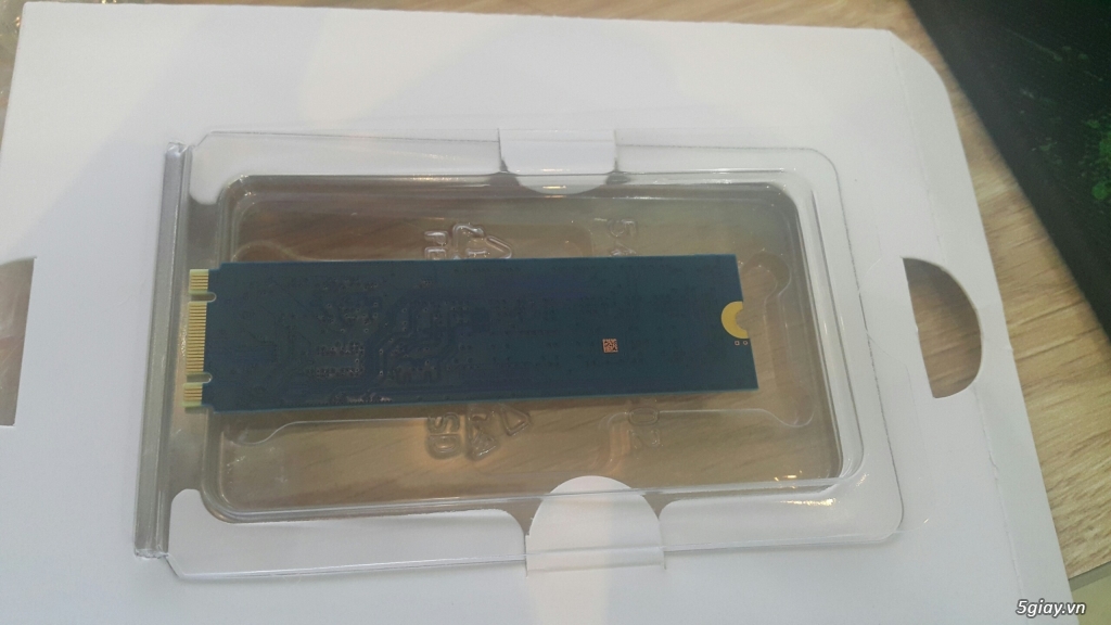 Cần bán : Ổ cứng SSD M2 256GB dành cho Laptop