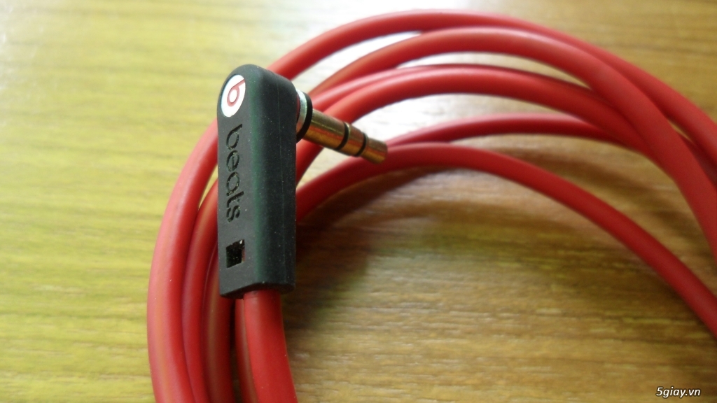 Dọn dẹp tủ bán một số loại dây audio