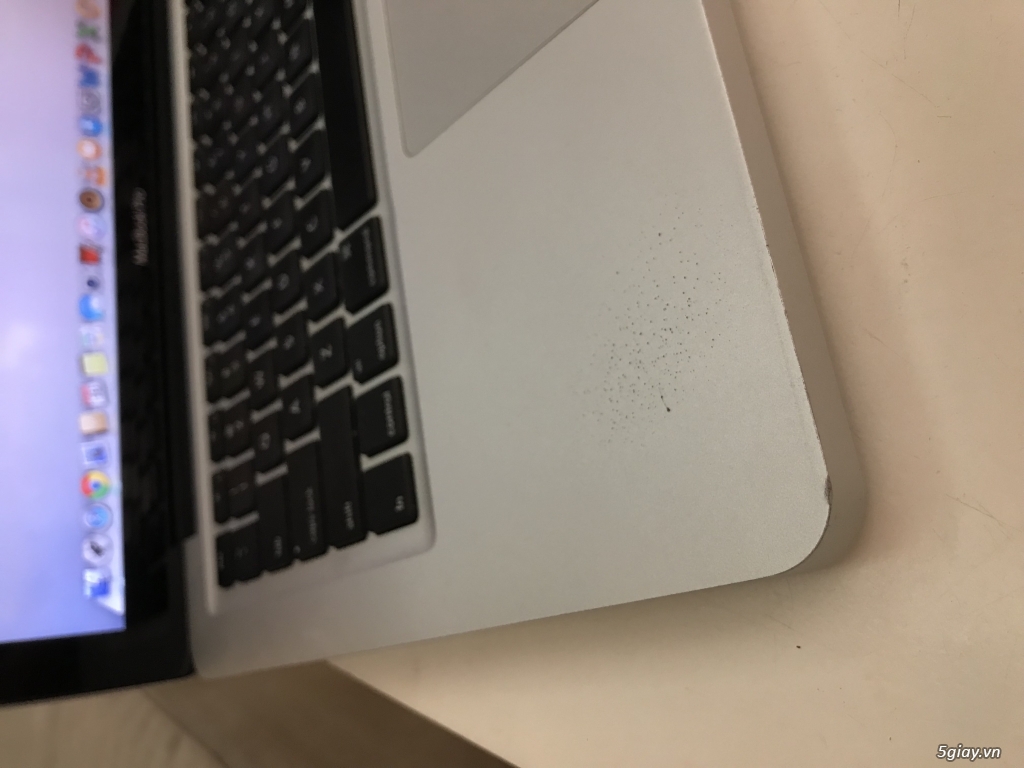 Macbook pro Md313 Late 2011 98% 8t8 - 2
