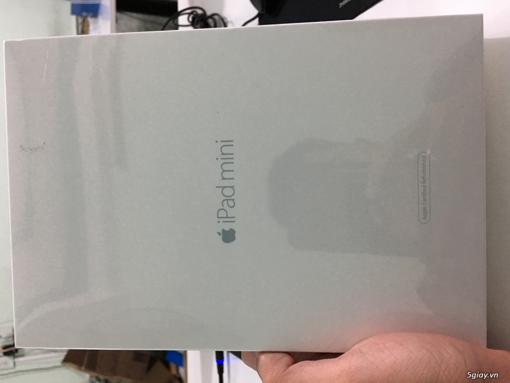Ipad Mini 4 64gb wifi only gold