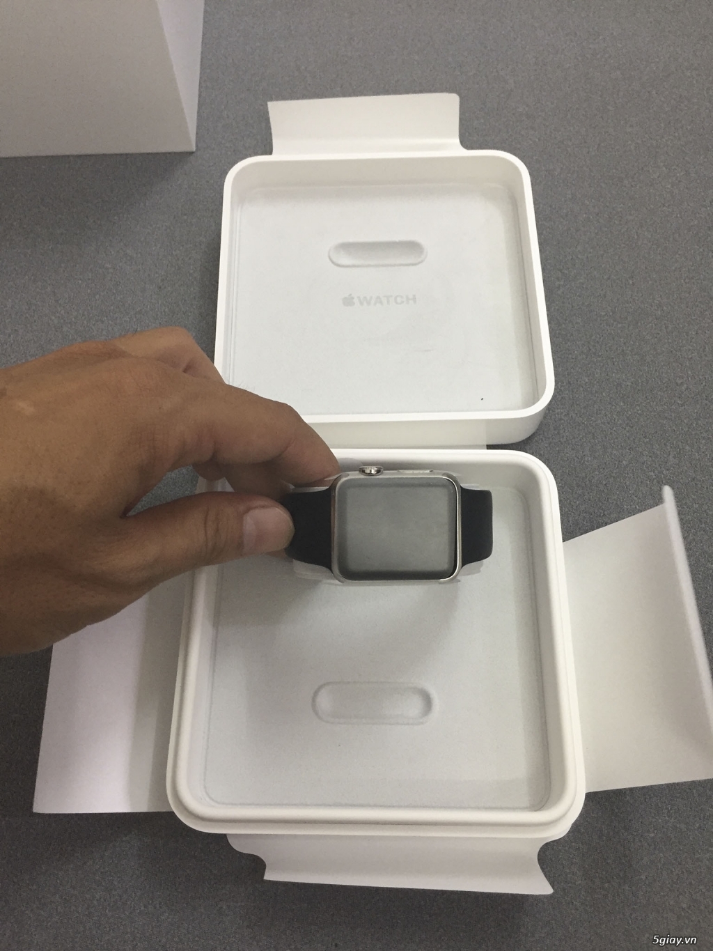 Apple Watch 1 99%, Thép, 38mm, full box, full phụ kiện seal. - 8
