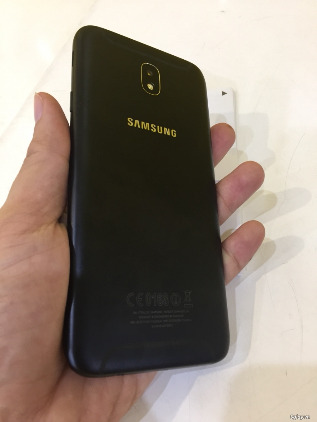 Cần bán Samsung J7 Pro Black, Hãng, BH 11 tháng, đẹp 99,9% - 2