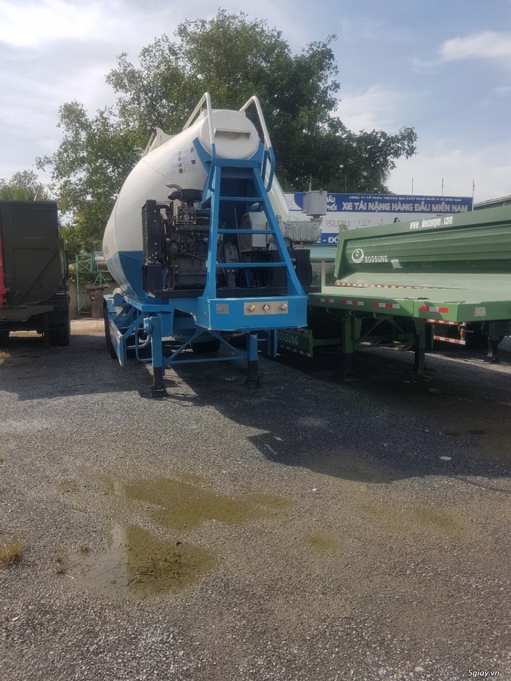 Bồn xi măng rời _ bán bồn xi măng Doosung 31m3 giá vô cùng rẻ