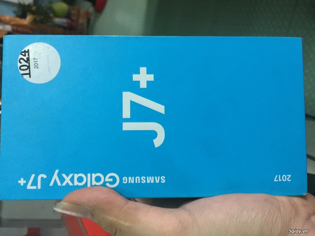 Samsung j7 plus