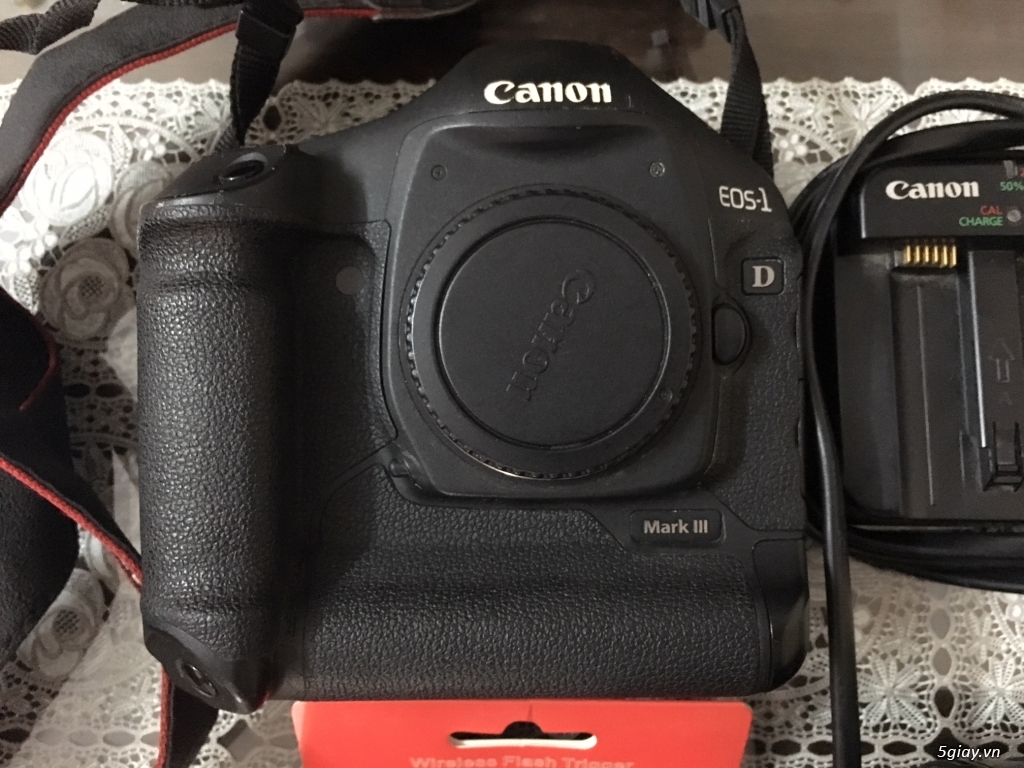 Cần bán: Nguyên bộ Canon Pro 1D3 - 1