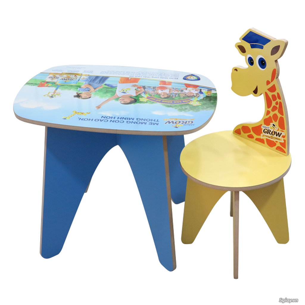 Bộ bàn ghế gỗ hình hươu cao cổ cho bé