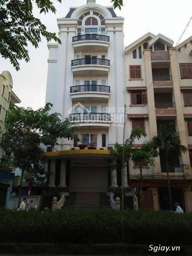 Cho Thuê văn phòng giá rẻ giật mình khu Cầu Giấy