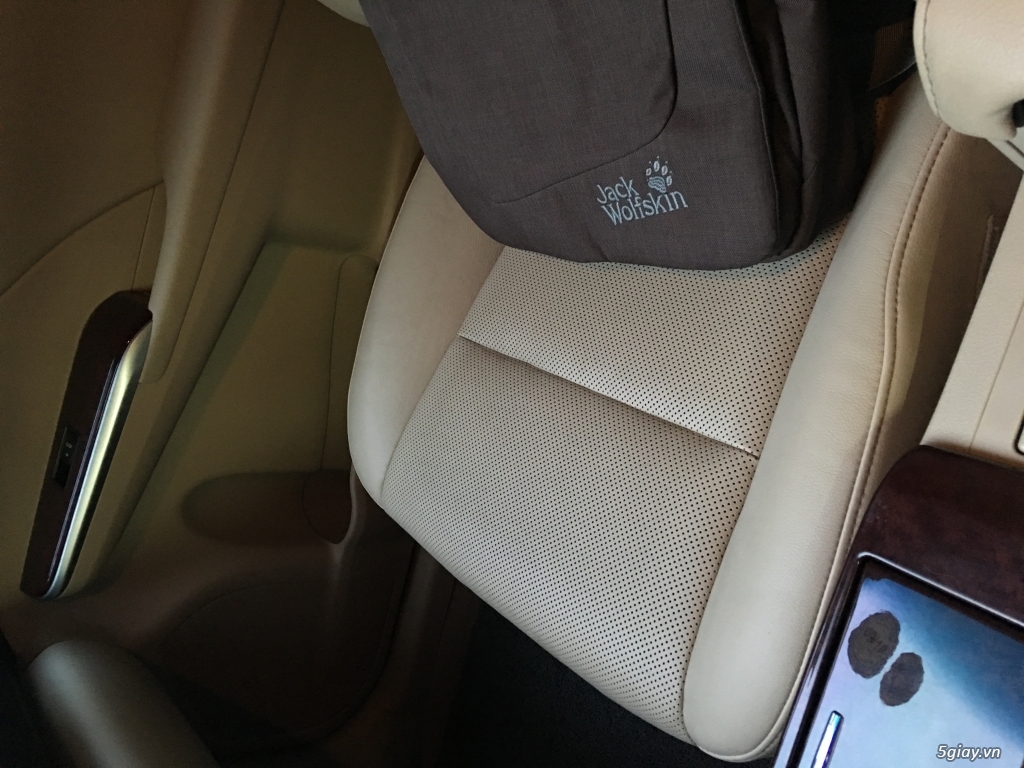 Cần bán Toyota Camry 2.5G sx2013 - 23