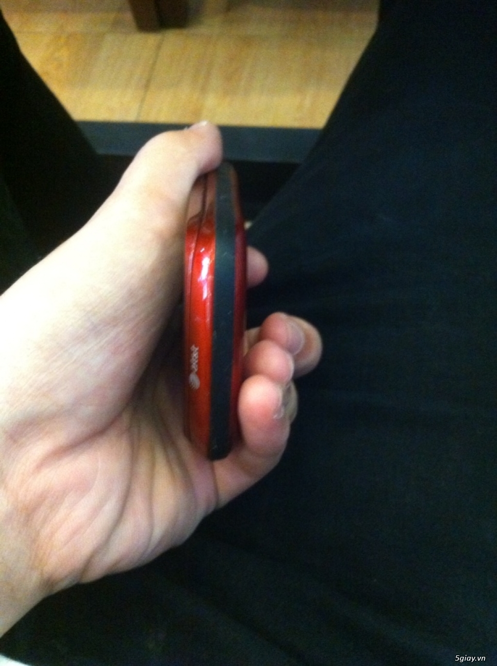 Điện thoại blackberry touch 9800 đỏ - 1