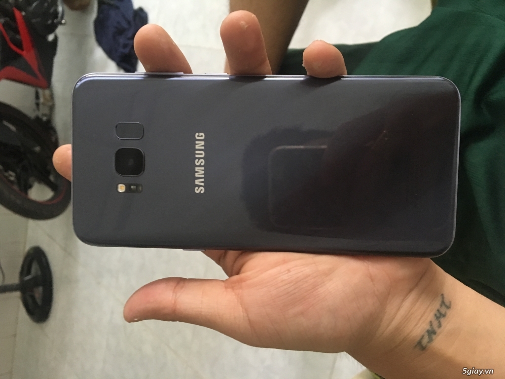 Samsung S8+ lỗi nhẹ