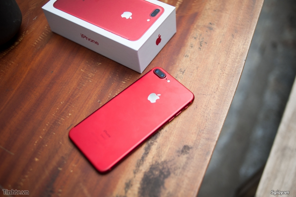 iPhone 7plus 128 zp red