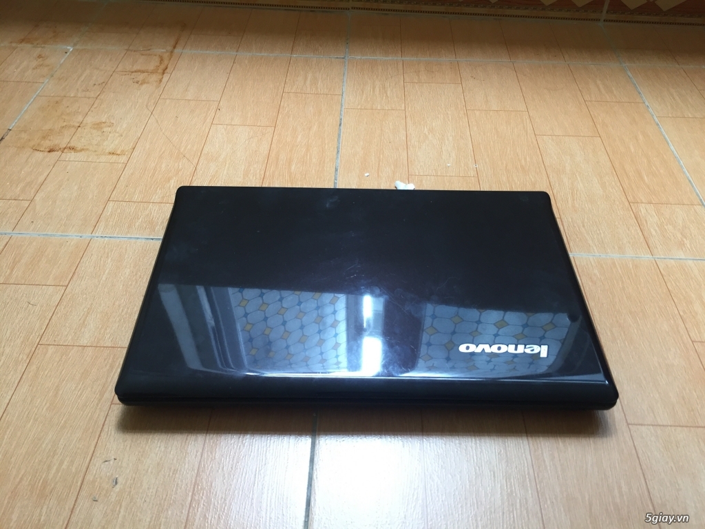 Laptop Levovo G570 Core I5 2430M/4GB/320GB/15.6ince - 1