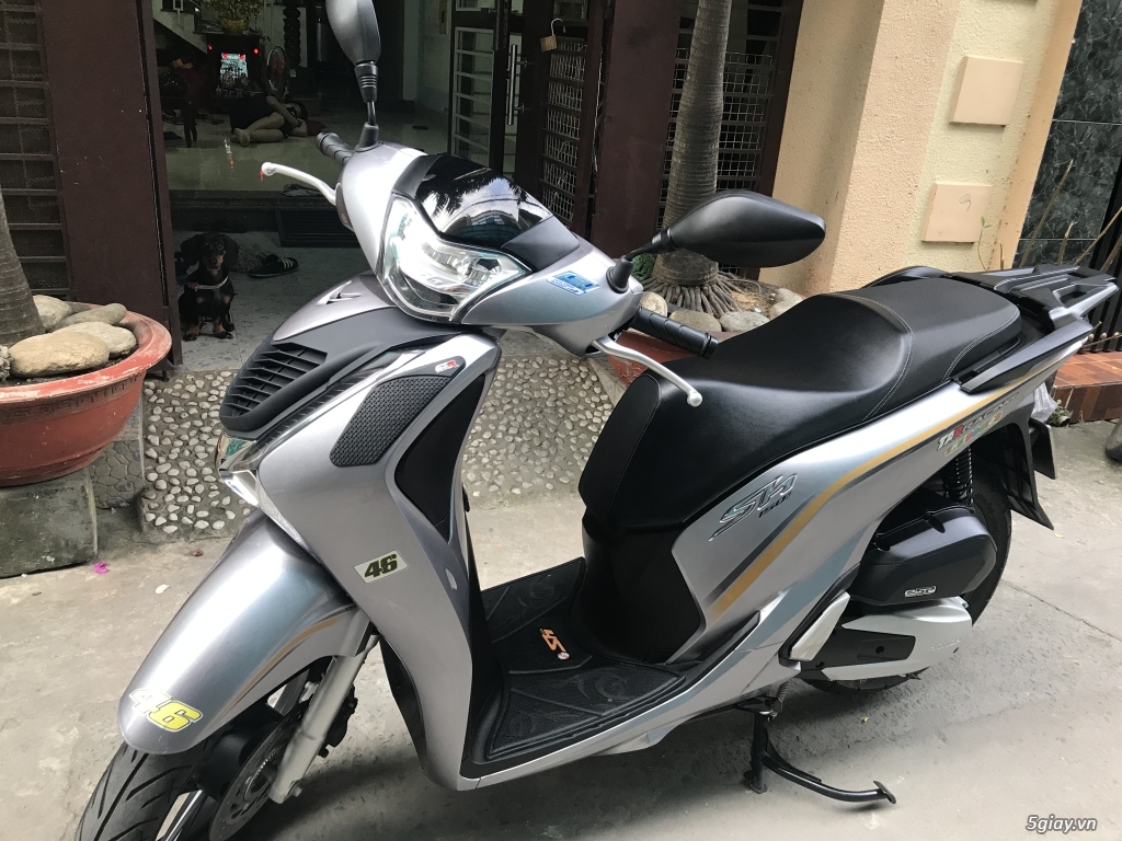 Bán SH 150i ABS 2017, xe chạy lướt, màu bạc - đen - 3