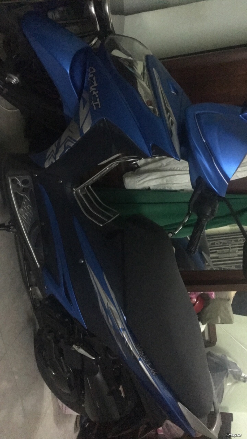 Bán hayate ss Fi màu trắng