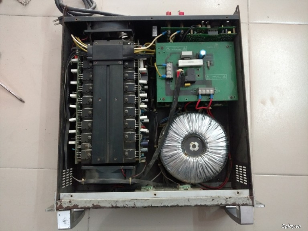 Cần thanh lý 3 main (amply) (cục đẩy) từ 36 đến 48 sò - 1