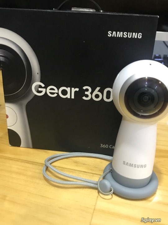 Bán Camera Samsung Gear 360 (Mới 99,9999%) - 1