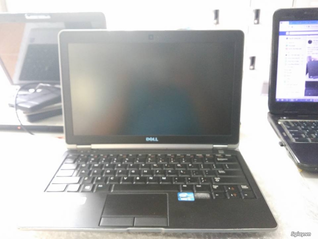 Dell Latitude E6230 - 4