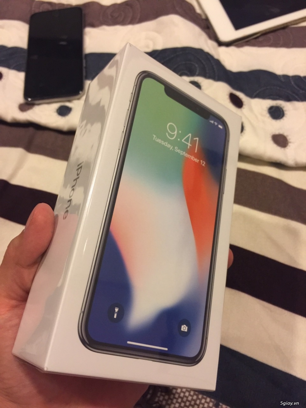Cần Bán : (HCM)- iPhone X - 64Gb - Silver