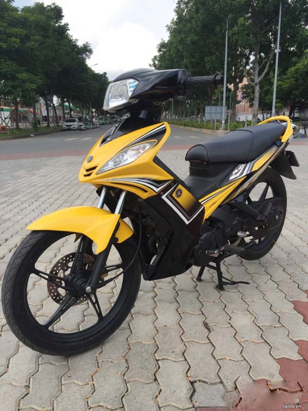 Bán Xe Yamaha Exciter Vàng 2010, Mới Leng Keng, Máy Zin 100% . - 2