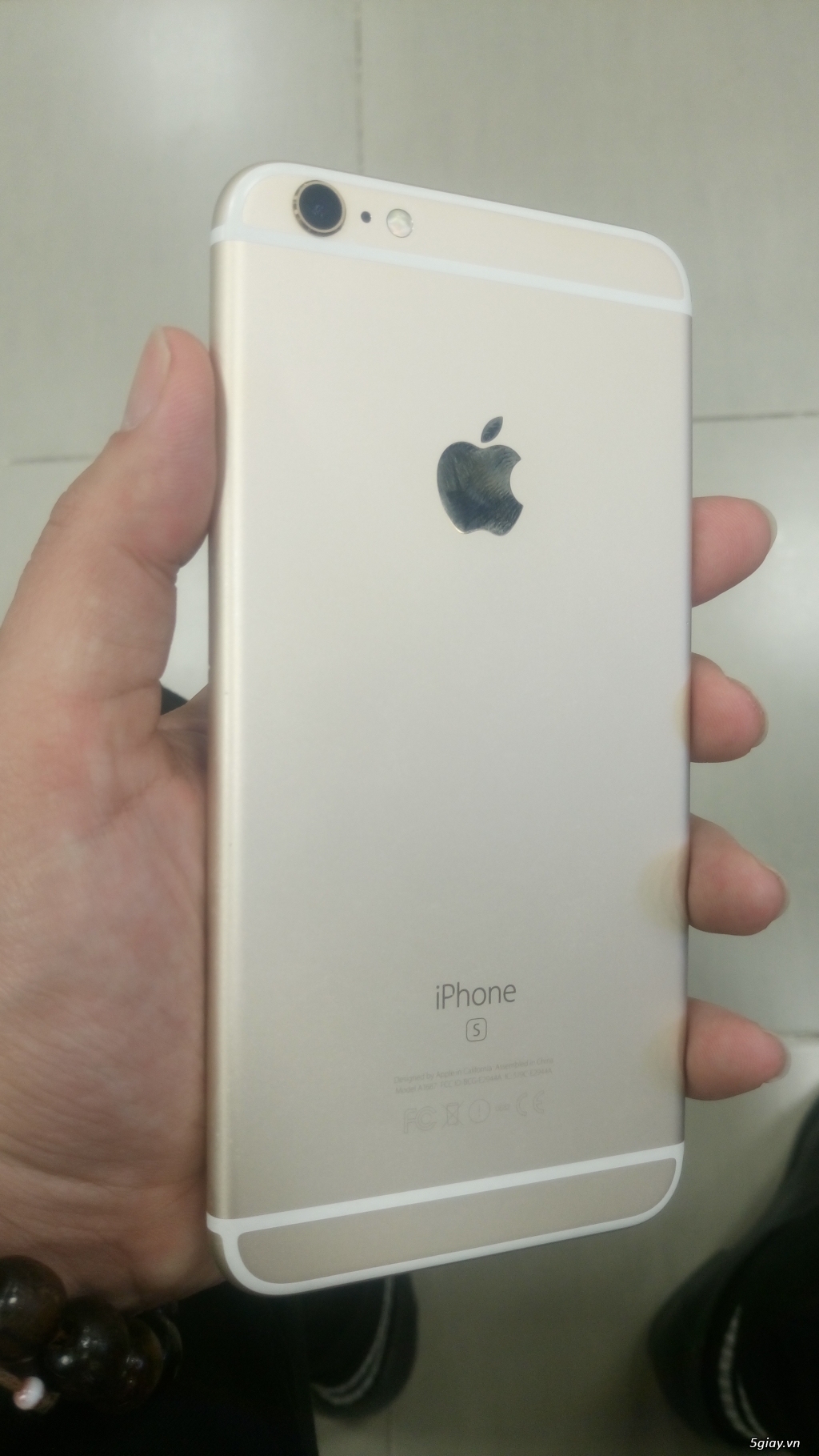 IPHONE 6S PLUS 64 GB - MUA TẠI APPLE STORE HONGKONG (BẢN QUỐC TẾ)