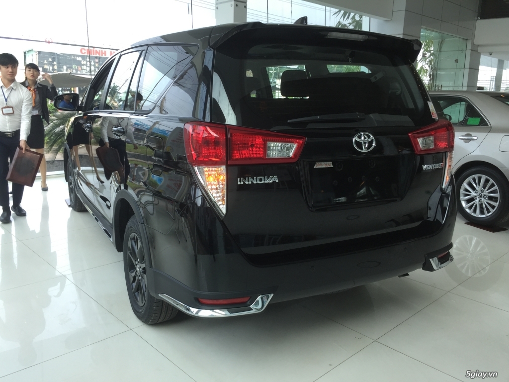 innova tại bình dương - 2