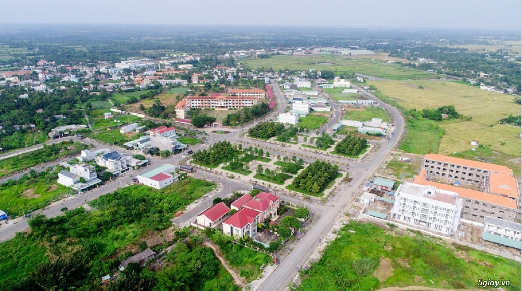 ĐẤT NỀN ĐỐI DIỆN TRUNG TÂM HÀNH CHÍNH, THƯƠNG MẠI THỦ THỪA CHỈ VỚI 512 - 2