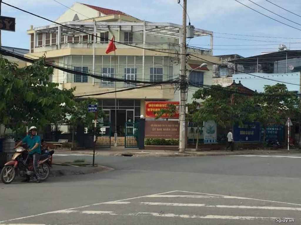 Bán 16 phòng trọ, gần KCN Hòa Bình, thị trấn Thủ Thừa. Giá 650 triệu - 2
