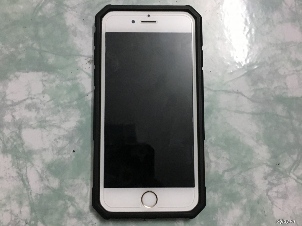 Ban cap iphone 6s, 32 g vang, con bh.