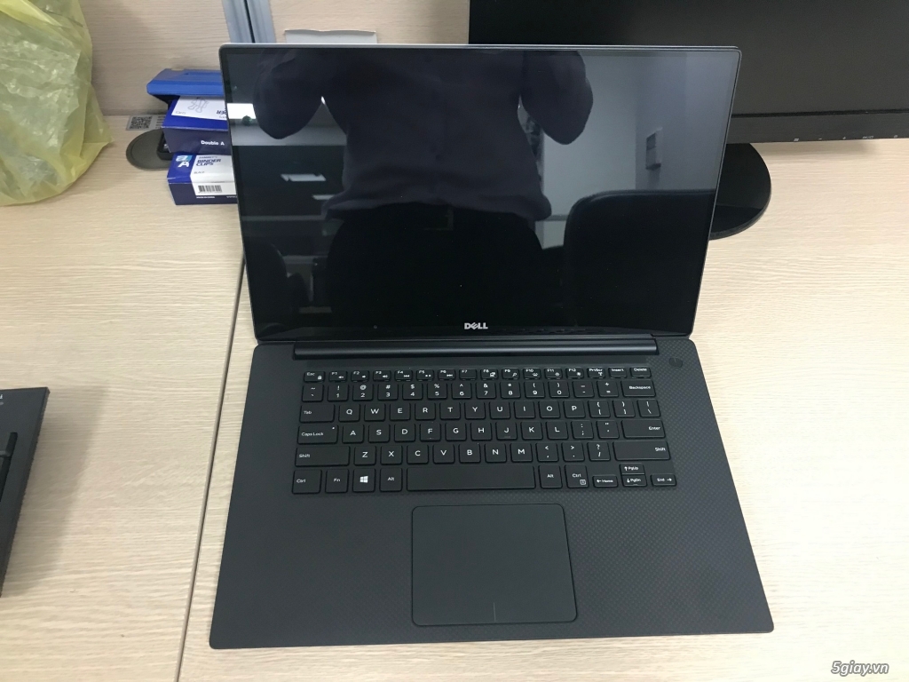 Bán Dell XPS 15 refurbished (mới 100%) - 1