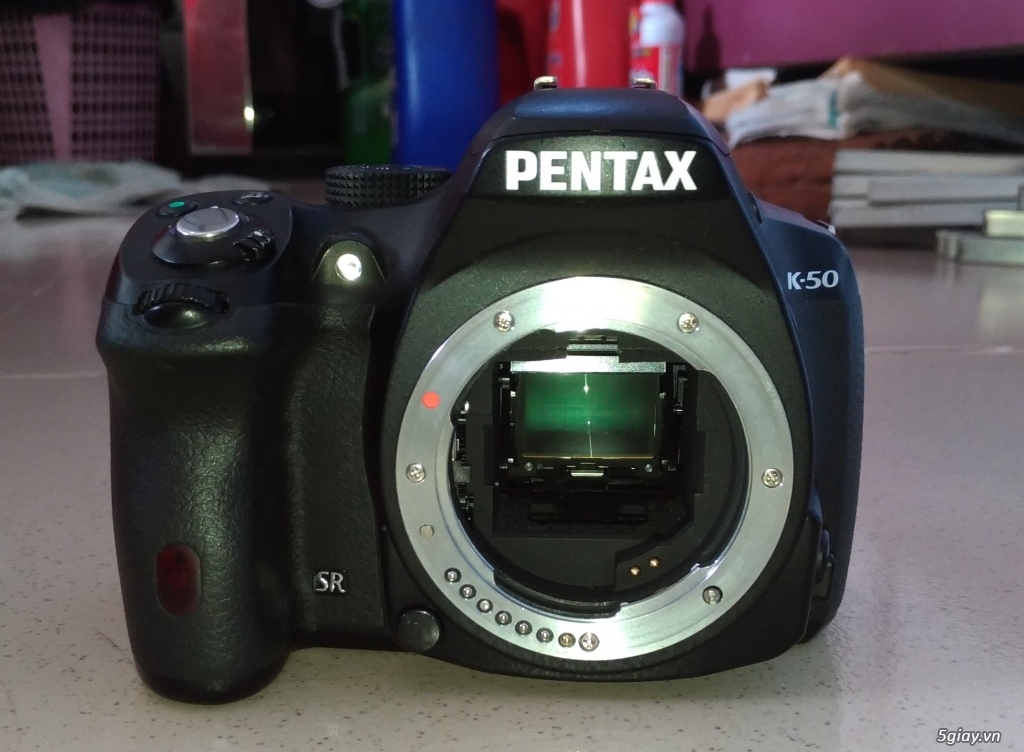 Cần bán Body Pentax K50 + DA 18-135mm  + DA 50mm F1.8 - 2