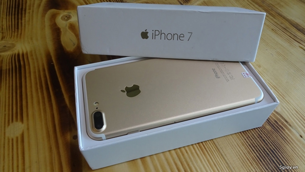 Iphone 7 plus 128g gold. Fullbox bảo hành 1 năm - 2