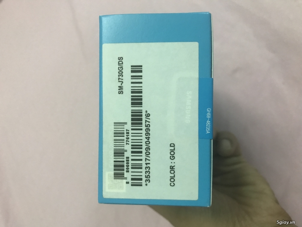 Cần bán samsung J7 Pro mới 100% TGDĐ