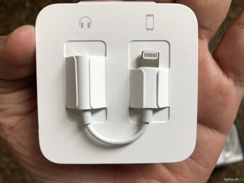 ::: Bán IPhone 8 Plus và 7 Plus của Cellphones còn bảo hành ::::::::::