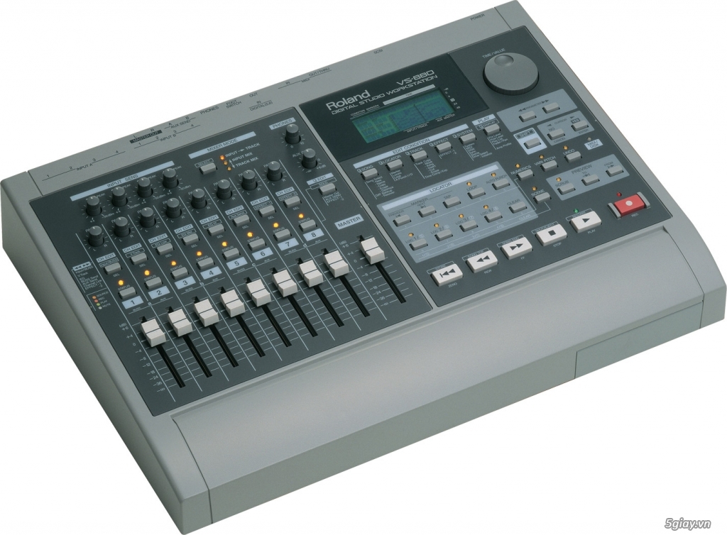 Mixer Roland VS-880 - 1
