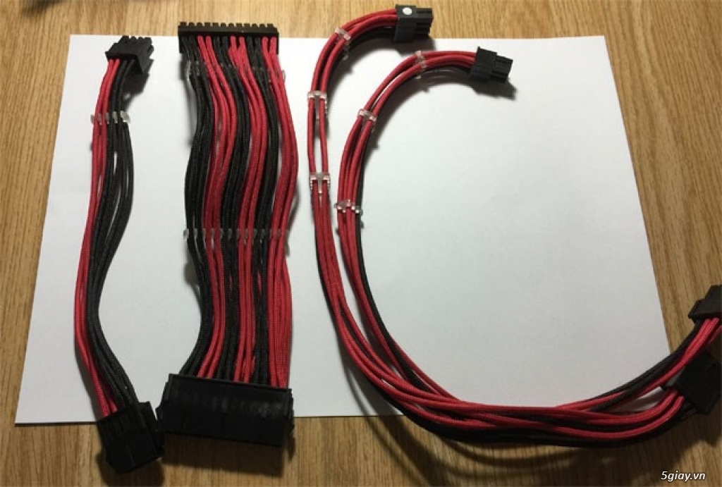 Bộ dây nối dài bọc lưới CableMod đỏ đen cho PSU