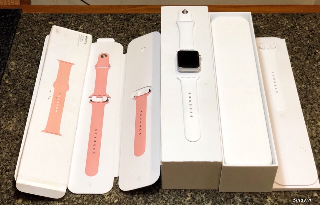 Apple watch Gen 1 Silver Sport BH 6/2018 - 3