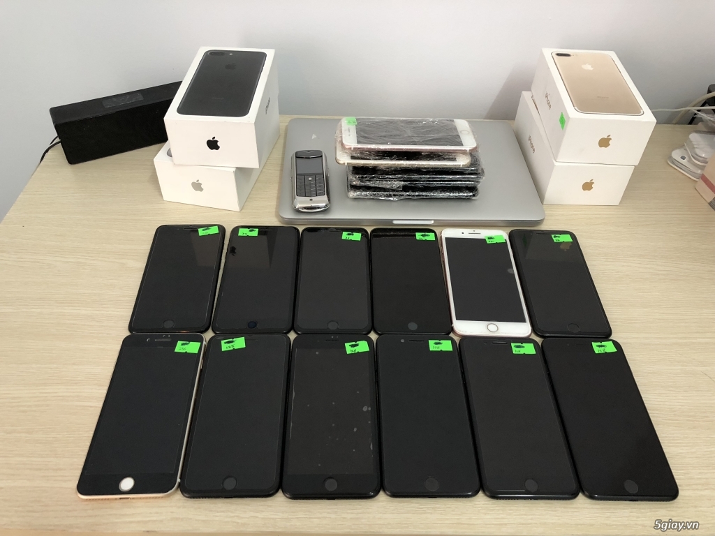 Bán 7 & 7Plus Rose/Gold/JetBlack Bản Quốc Tế 99,9% Gía Tốt