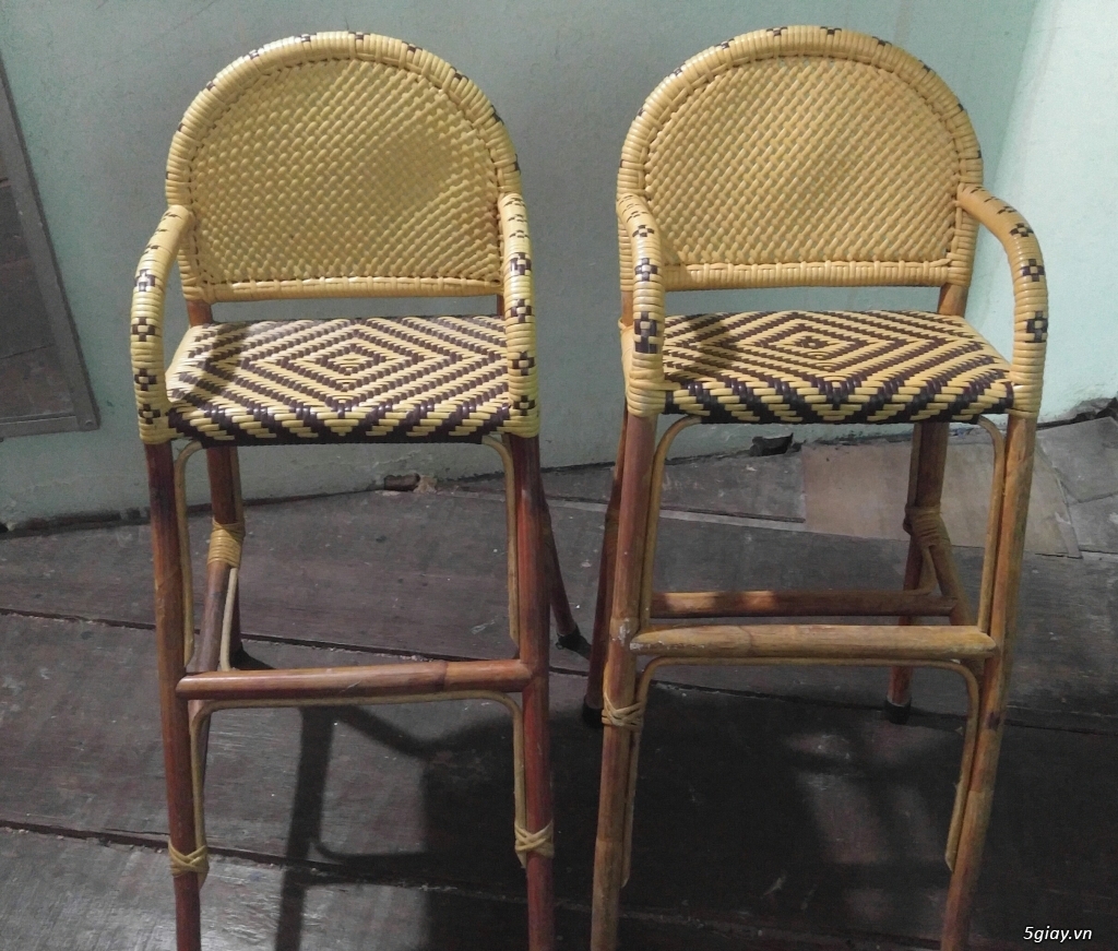 Thanh lý 2 ghế mây cho em bé ngồi xe tay ga