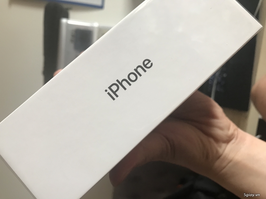 Iphone x 64 gb fullbox new nguyên seal