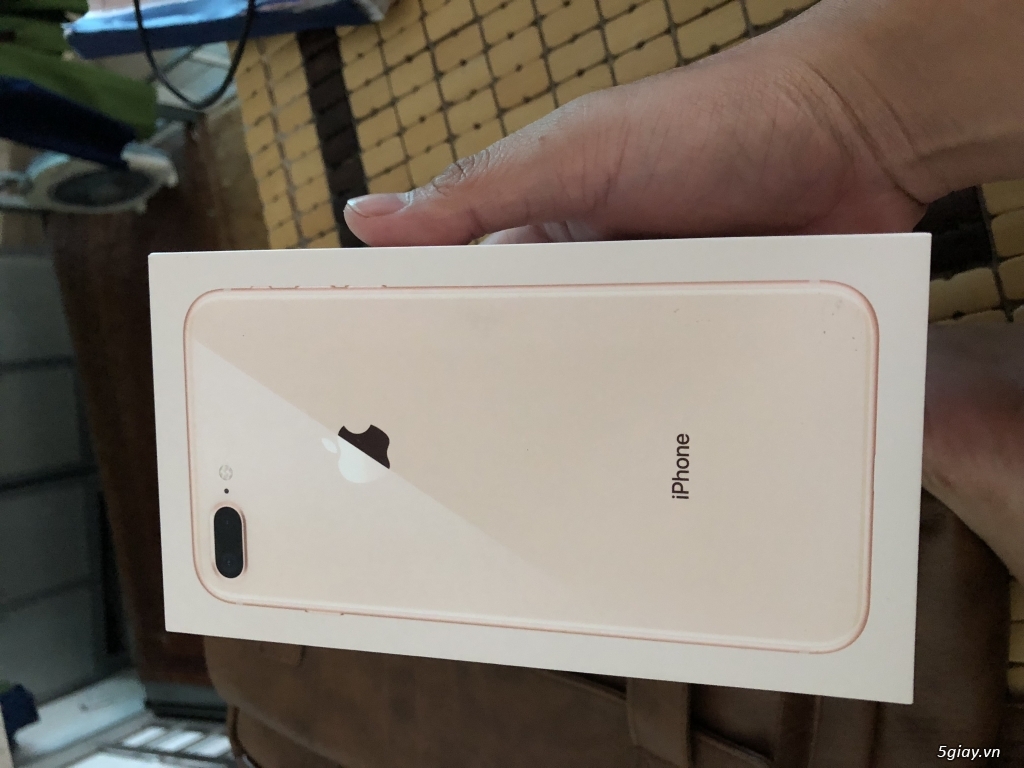 Cần ra đi iphone 8 plus 64gb Gold - 2