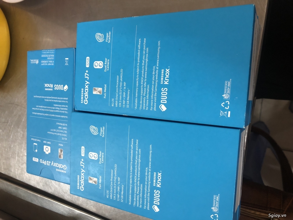 Samsung j7 plus và J3 Pro - 3