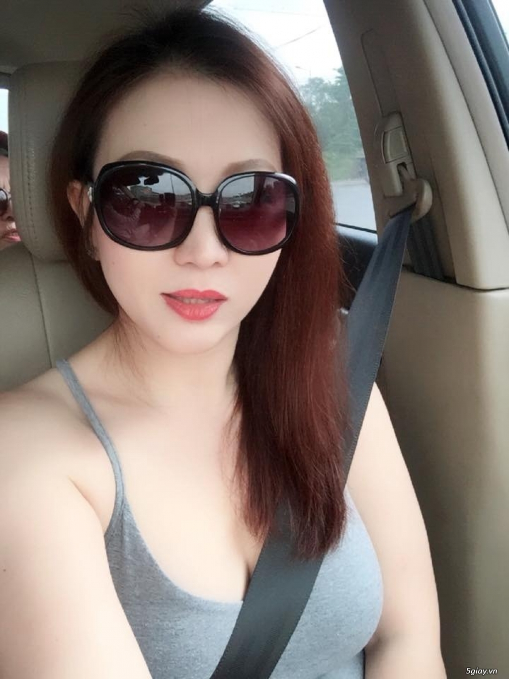 Cô dâu hơn chú rể 2 giáp - 2