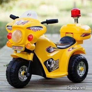 Xe máy điện cảnh sát trẻ em