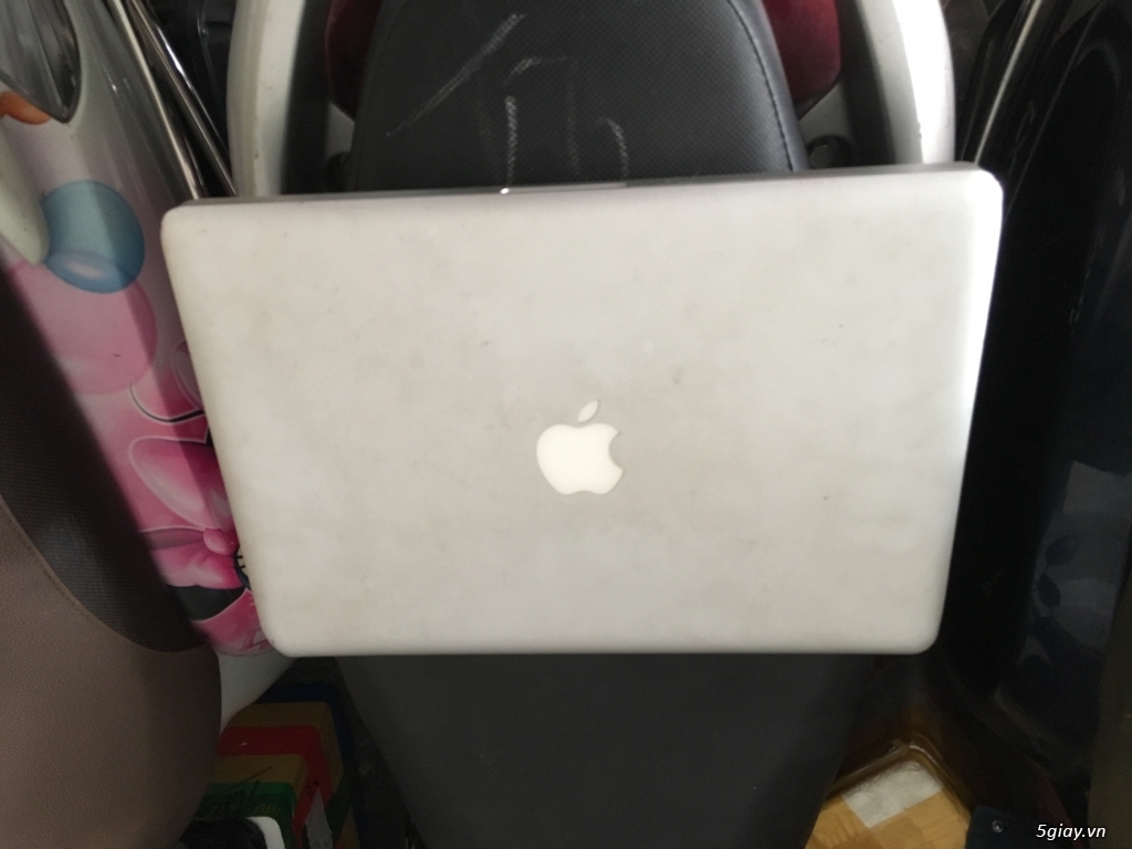 macbook pro MC347 máy hơi xấu