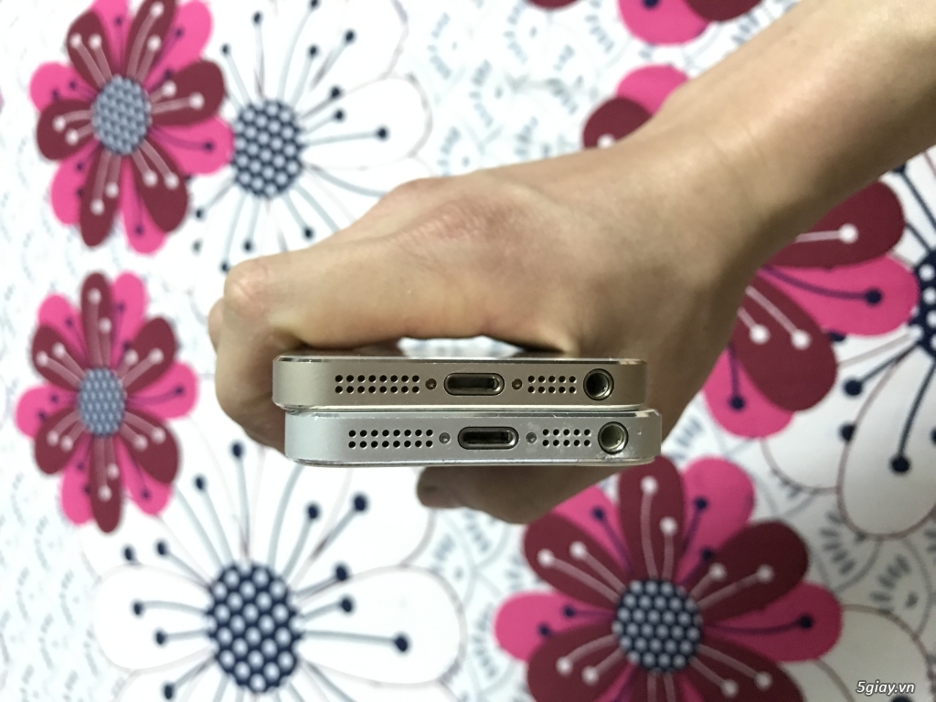Iphone 5s quoc te, va iphone 5 may Nhat ban - 1