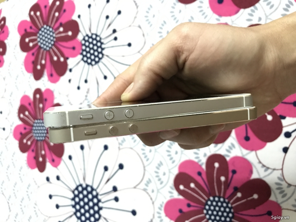 Iphone 5s quoc te, va iphone 5 may Nhat ban - 3